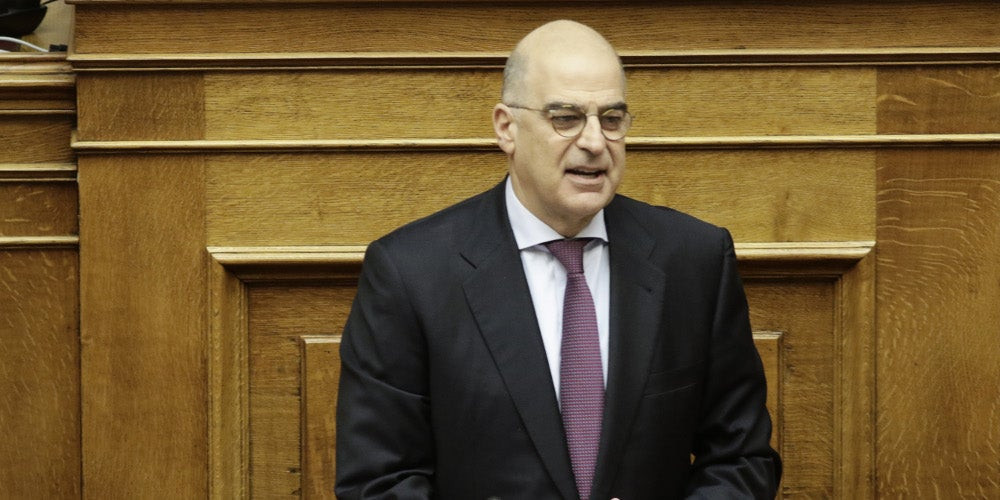 Ο Νίκος Δένδιας έκανε Χριστούγεννα με τον Ρίγκαν και τον Κλίντον!